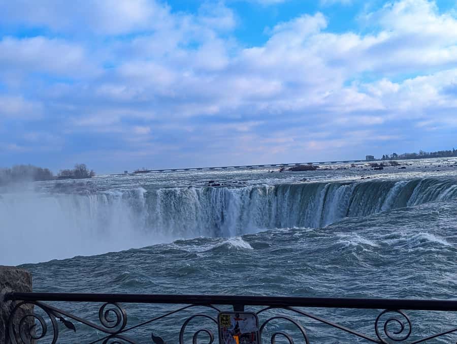 Toronto to Niagara Falls: Evening Tour with Cruise & lights - Niagara Falls after sunset