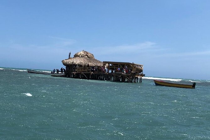 Tour to Black River and YS Falls - Floyd’s Pelican Bar is the oddball finale