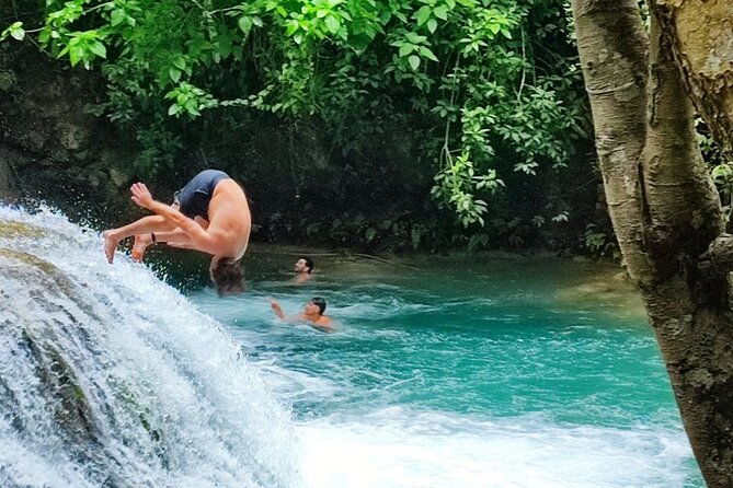 Tour to Copalitilla Magical Waterfalls from Huatulco with admission included - Cost, Group Size, and Overall Value