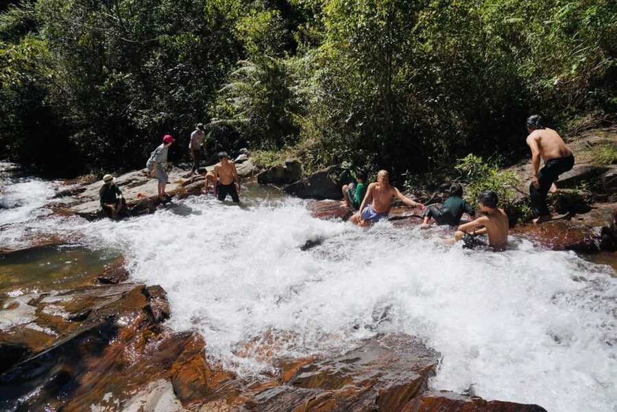 Trekking to Hidden Waterfall & Sturgeon Farm for dog-lovers - Climbing to a waterfall with no public access