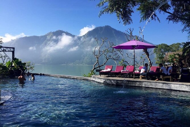 Trunyan Cemetery, Hot Spring, Penglipuran Village, and Waterfall Tour - What the private format adds