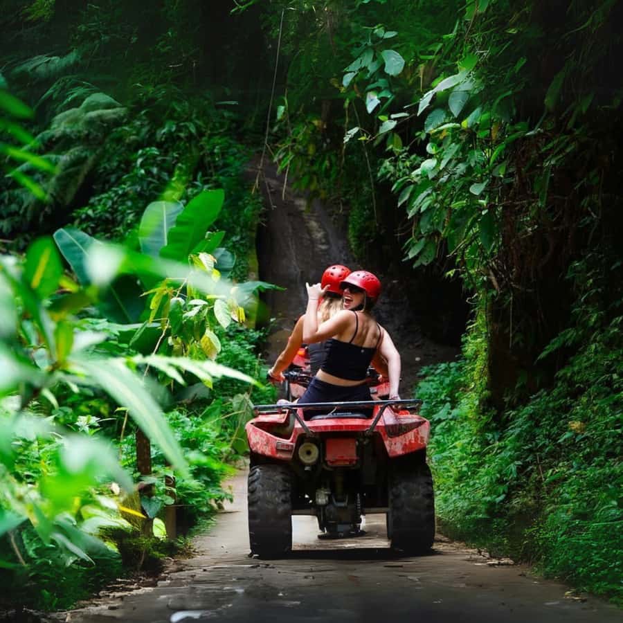 Ubud Bali: Kuber ATV Quad Bike with Long Tunnel & Waterfalls - Inside the 700-meter cave