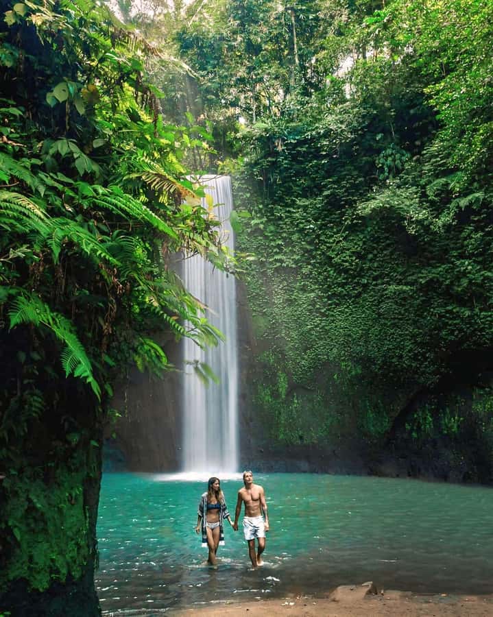 Ubud: Private Scenic Waterfalls and Rice Terraces Tour - Tukad Cepung and its unusual cave setting