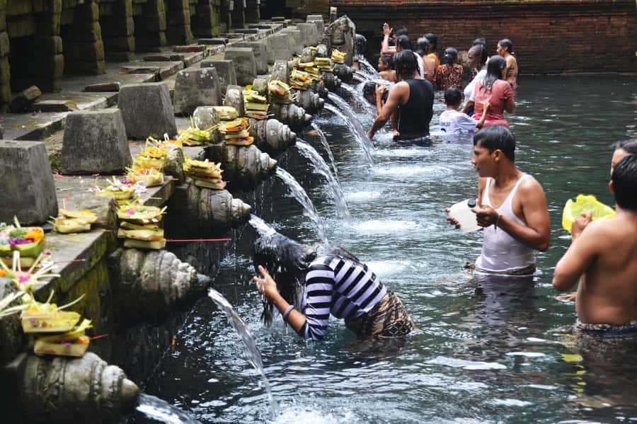 Ubud: Rice Terrace, Waterfall, & Elephant Cave - Kemenuh woodcarving: Bali’s craft at work