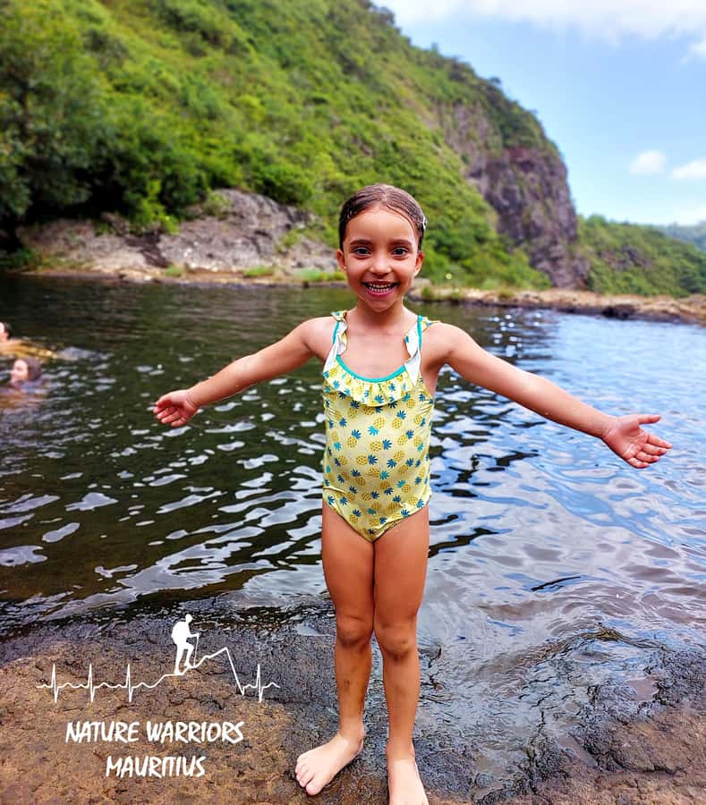 Vacoas-Phoenix: Private Hiking Tour to Tamarind Falls - The canyon route and first waterfall