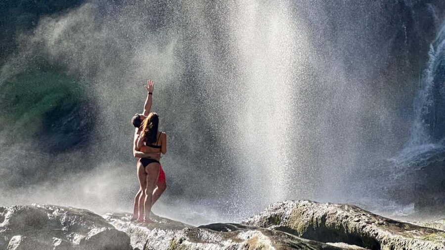Valencia: Epic Waterfalls and Montanejos Swimming Experience - Guides, group mood, and the value of a small group