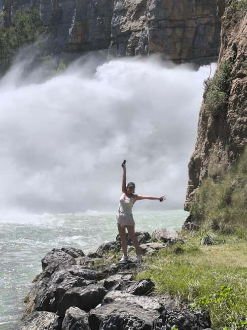 Valencia: Montanejos Thermal Spring & Girlfriend Waterfall - Who should book this day trip?