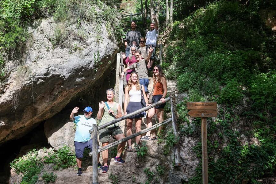 Valencia: Montanejos Thermal Spring & Girlfriend Waterfall - What to pack for a wet day in the mountains