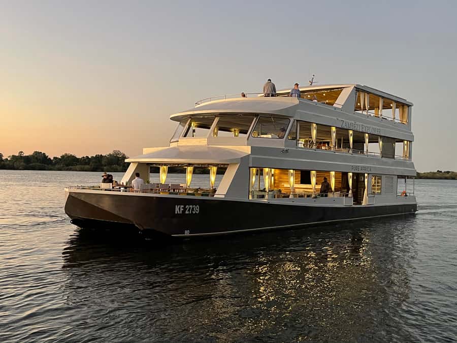 Victoria Falls: 2-Hour Luxury Zambezi River Sunset Cruise - Sunset over the Zambezi