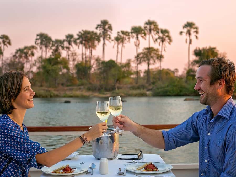 Victoria Falls: Dinner Cruise on the Zambezi River - Is $110 good value?