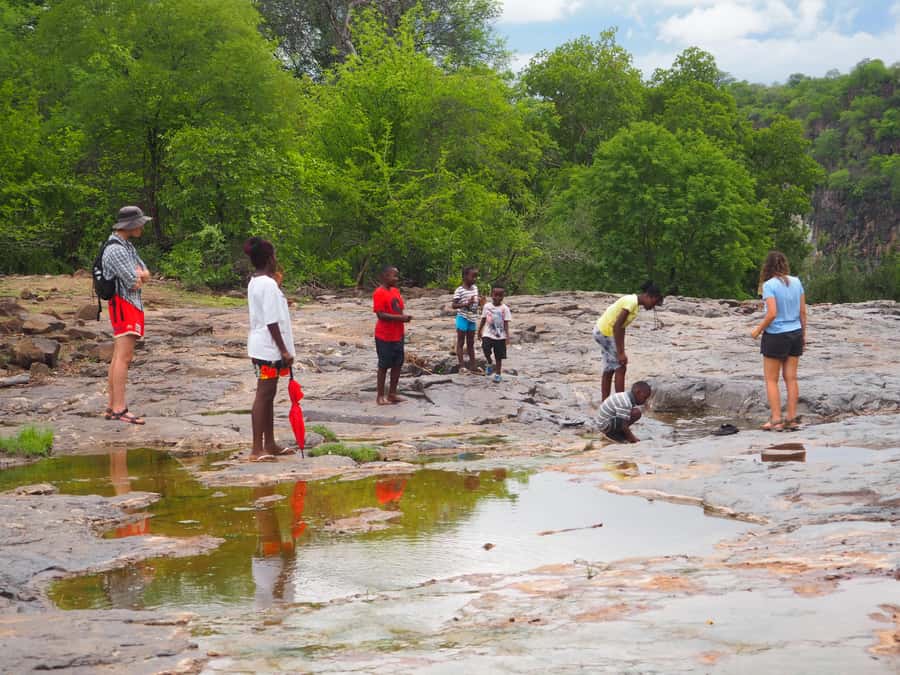 Victoria Falls Gorge Hike & Farm to Table Village Lunch - A Farm Lunch With Local Character