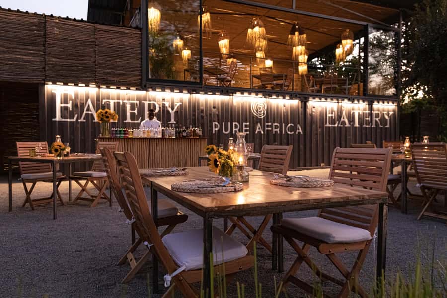 Victoria Falls: Sunset Cruise and Dinner at The Eatery - Key points before you book