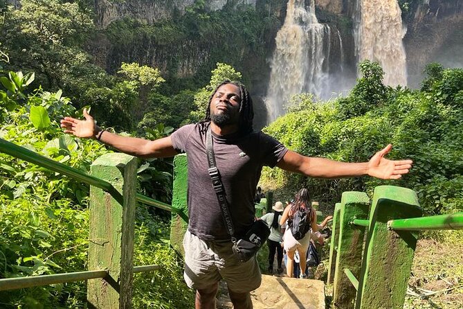 Visit of the Ekom Nkam waterfalls from Douala - The movie connection at Ekom Nkam