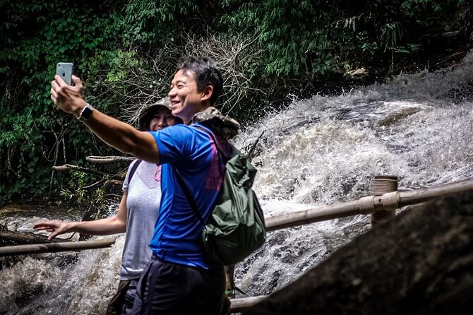 Waterfall Wanderer Doi Inthanon Hiking Tour - Lunch and coffee after the trail