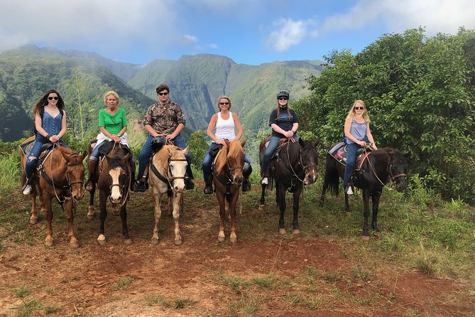 West Maui Mountain Waterfall and Ocean Tour via Horseback - What to wear and bring for two dusty hours