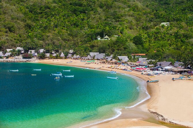 Yelapa Waterfall, BBQ at Exclusive Majahuitas Beach & Open bar - Yelapa: village paths and Cola de Caballo waterfall