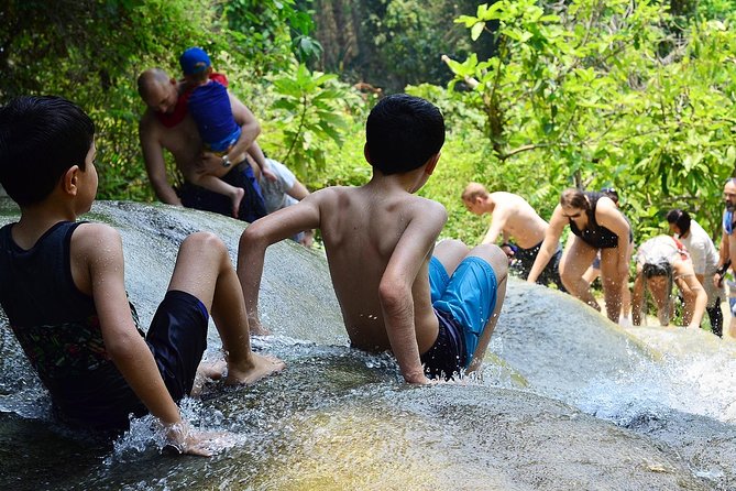 Zipline+Sticky waterfall+Long Neck Village Private Tour - One day, three very different Chiang Mai experiences